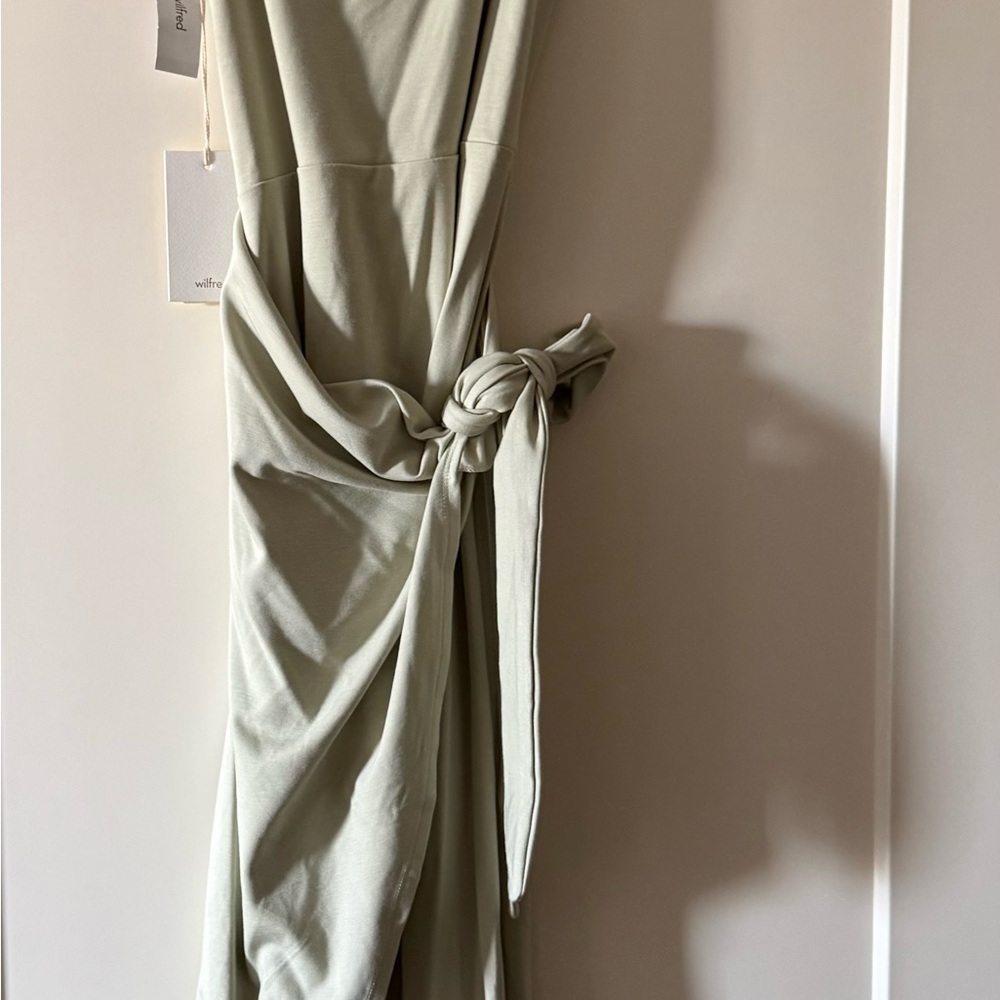 Wilfred New Saturn Midi dress new with tags pastel sage green size M